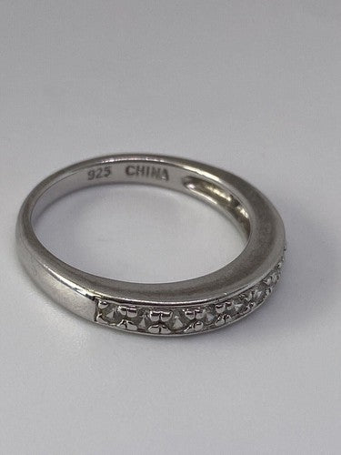 925 Sterling Silver CZ Ring Size 7.75