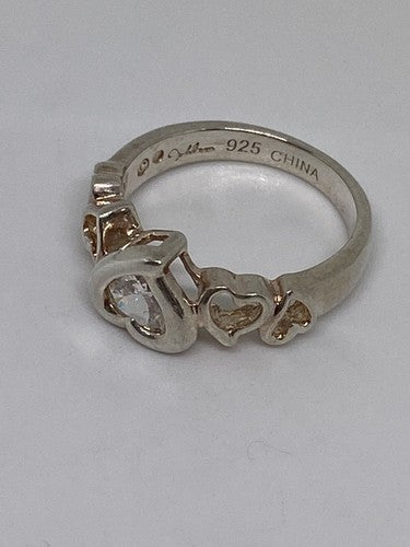 925 Sterling Silver CZ Ring Size 6.75