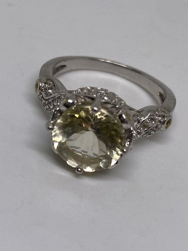 925 Sterling Silver CZ Ring Size 8.75