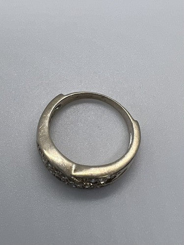 925 Sterling Silver & CZ Ring Size 7.5