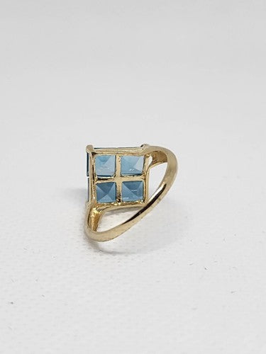 10K Yellow Gold & Topaz Ring Size 5