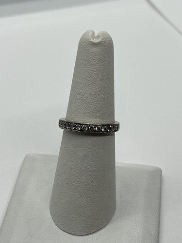 925 Sterling Silver & CZ Ring Size 6