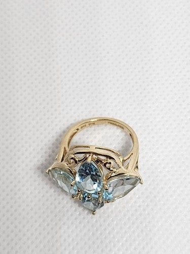 10K Yellow Gold & Topaz Ring Size 4