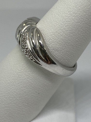 925 Sterling Silver Ring Size 6.5