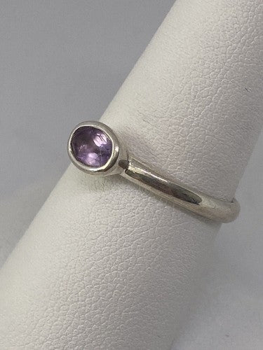 925 Sterling Silver Amethyst Ring Size 8