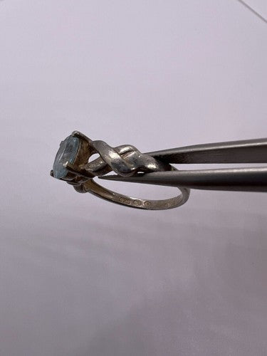 925 Sterling Silver Topaz Ring Size 6.5