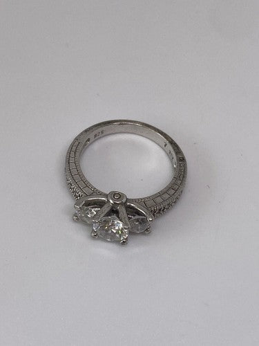 925 Sterling Silver CZ Ring Size 7