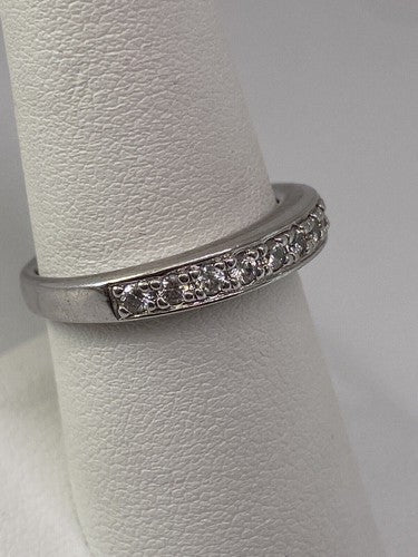 925 Sterling Silver CZ Ring Size 7.75