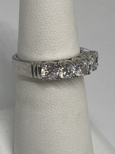 925 Sterling Silver CZ Ring Size 6