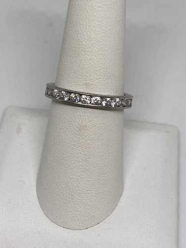 925 Sterling Silver CZ Ring Size 8