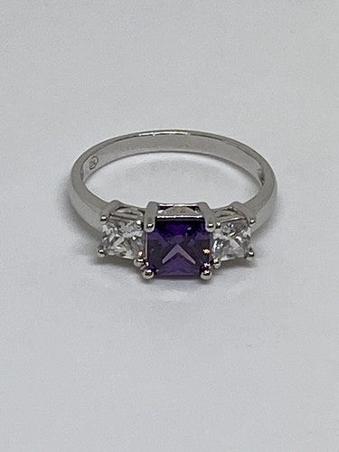 925 Sterling Silver CZ Ring Size 8