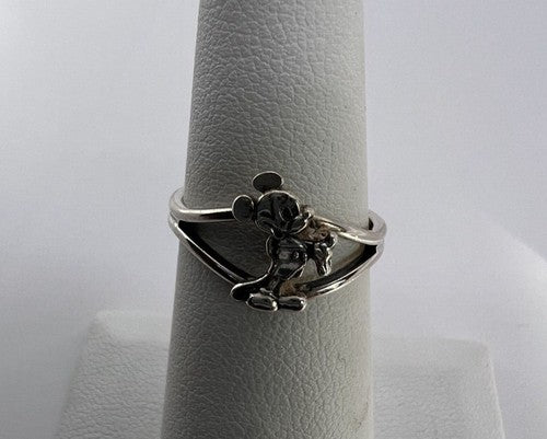 925 Sterling Silver & Walt Disney Prods.sis Ring Size 5