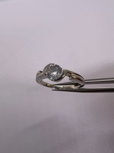 925 Sterling Silver CZ Ring Size 8.5