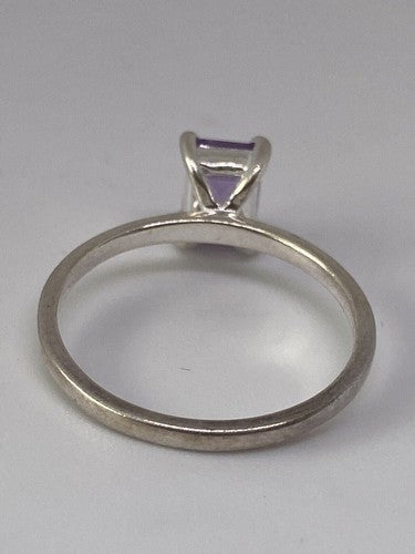 925 Sterling Silver Ring With Amethyst Size 6.75