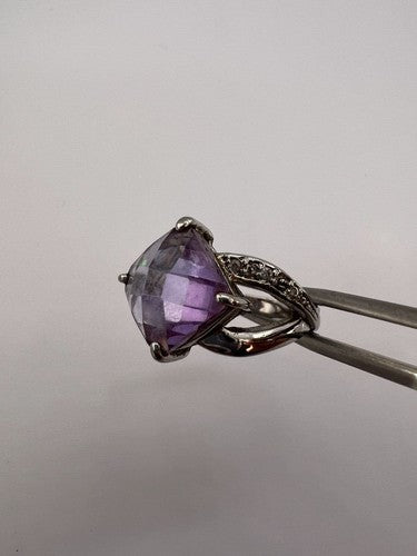 925 Sterling Silver Purple CZ Ring Size 6.5