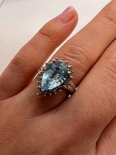 14K White Gold Topaz & Diamonds Ring Size 6
