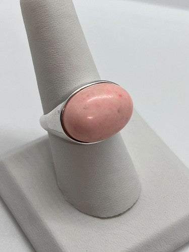 925 Sterling Silver & Pink Agate Ring Size 7.5