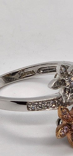 925 Sterling Silver CZ Ring Size 7
