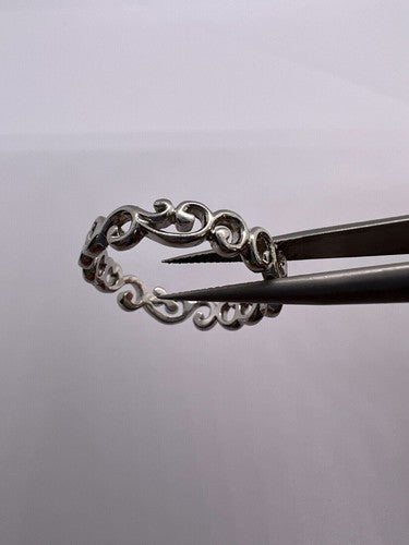 925 Sterling Silver Wave Band Ring Size 8