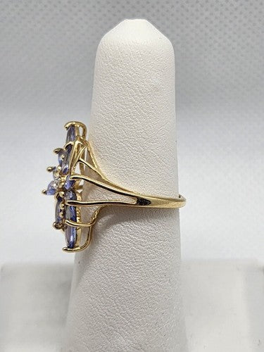14K Yellow Gold Tanzanite & Diamond Flower Ring Size 5.5