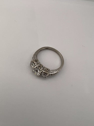 925 Sterling Silver & CZ Ring Size 8.5