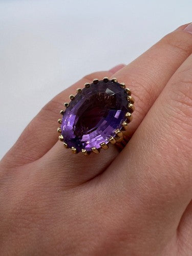 14K Yellow Gold & Amethyst Ring Size 5.5