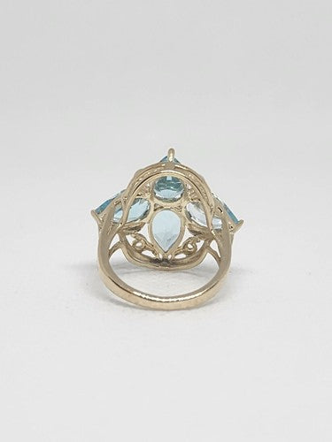 10K Yellow Gold & Topaz Ring Size 4