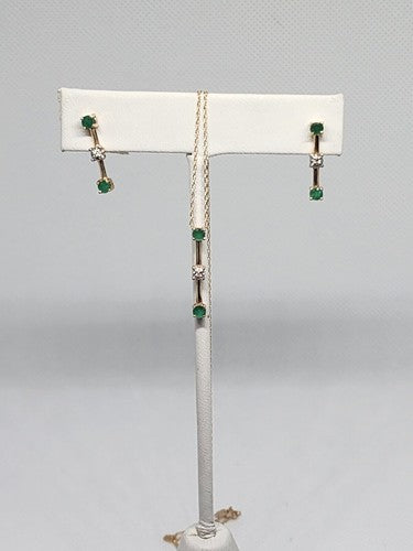 10K YELLOW GOLD EMERALD & DIAMOND EARRINGS & NECKLACE  SET