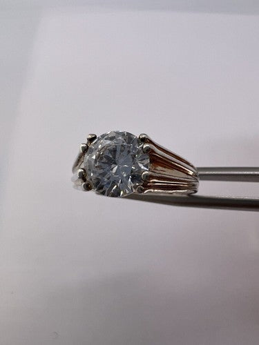 925 Sterling Silver & CZ Ring Size 6.5