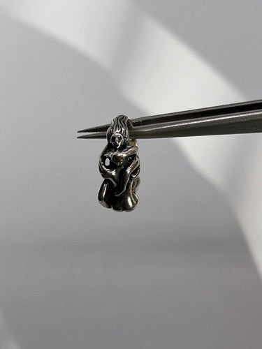 925 Sterling Silver "Kamasutra" Ring Size 4