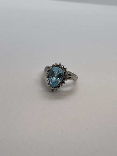 14K White Gold Topaz & Diamonds Ring Size 6