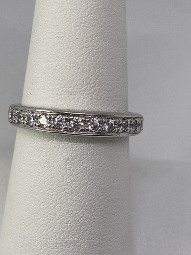 925 Sterling Silver CZ Ring Size 7.75