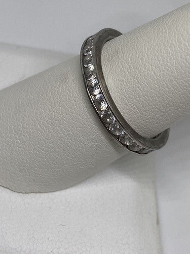 925 Sterling Silver CZ Ring Size 8