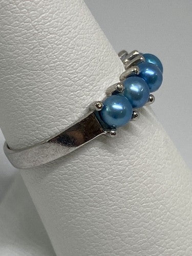 925 Sterling Silver With Simulated Teal Colored Pearls Ring Size-7