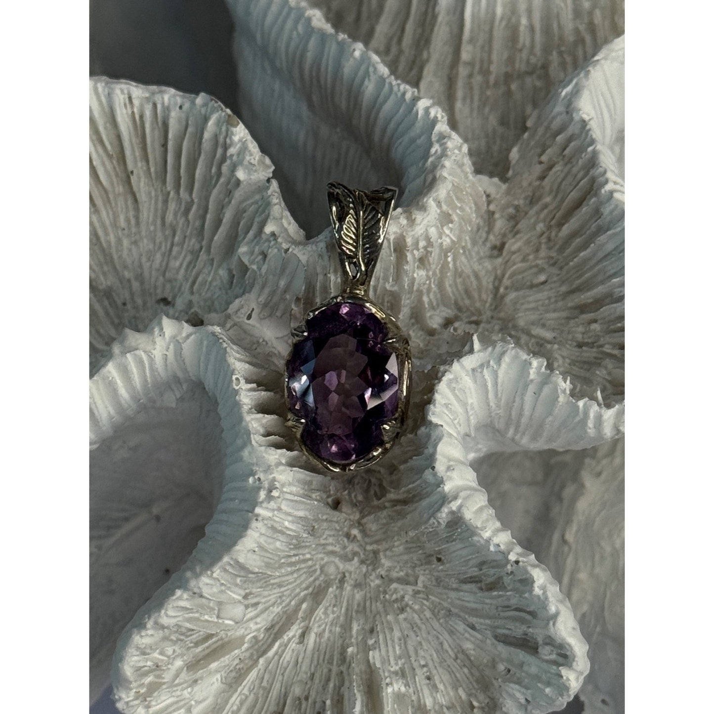 ELEGANT 925 STERLING SILVER AMETHYST PENDANT LENGTH 1 INCH