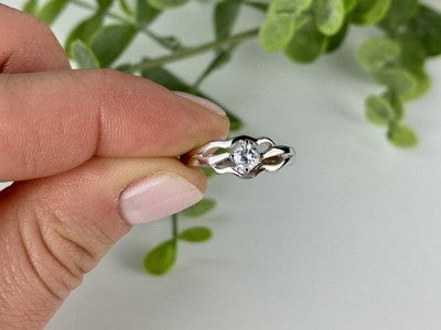 925 Sterling Silver CZ Ring Size 7