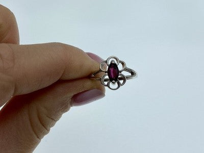 925 Sterling Silver Almandine Ring Size 5.5