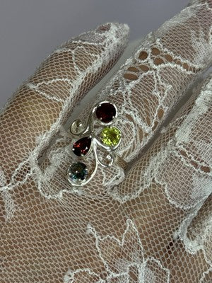 925 Sterling Silver Alexandrite, Garnet & Peridot Ring Size 6.5