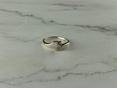 14K Yellow Gold Diamonds Ring Size 6.75