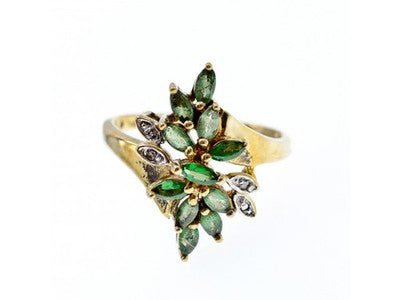 10K Yellow Gold Peridot & Diamonds Ring Size 8