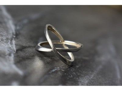 Handmade 925 Sterling Silver Ring Size 7.5