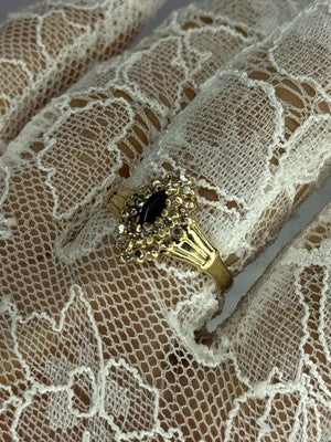 14K Yellow Gold Sapphire & Diamonds Ring Size 9