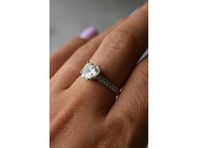 925 Sterling Silver CZ "Heart" Ring Size 8