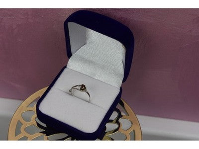 925 Sterling Silver Garnet Ring Size 5.5