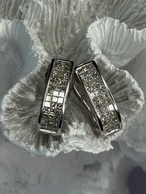 Classy 14K White Gold Diamond 1 Carat Earrings Length 0.83 Inch