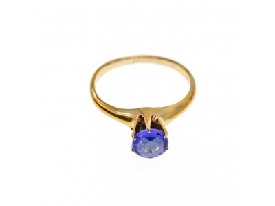 10K Yellow Gold Tanzanite Ring Size 5.5