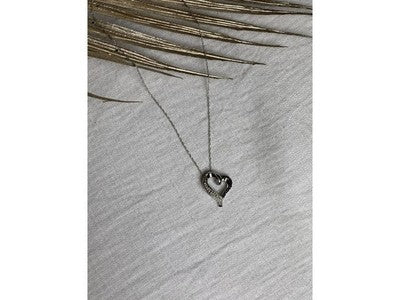 10K White Gold Black & White Diamonds Heart Chain With Pendant