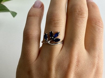 925 Sterling Silver Sapphires Ring Size 6.5