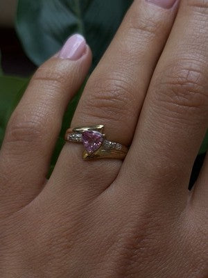 Romantic 10K Yellow Gold Pink Sapphire & Diamond Ring Size 7