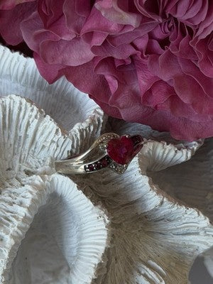 925 Sterling Silver Pink Sapphire Heart Ring Size 10